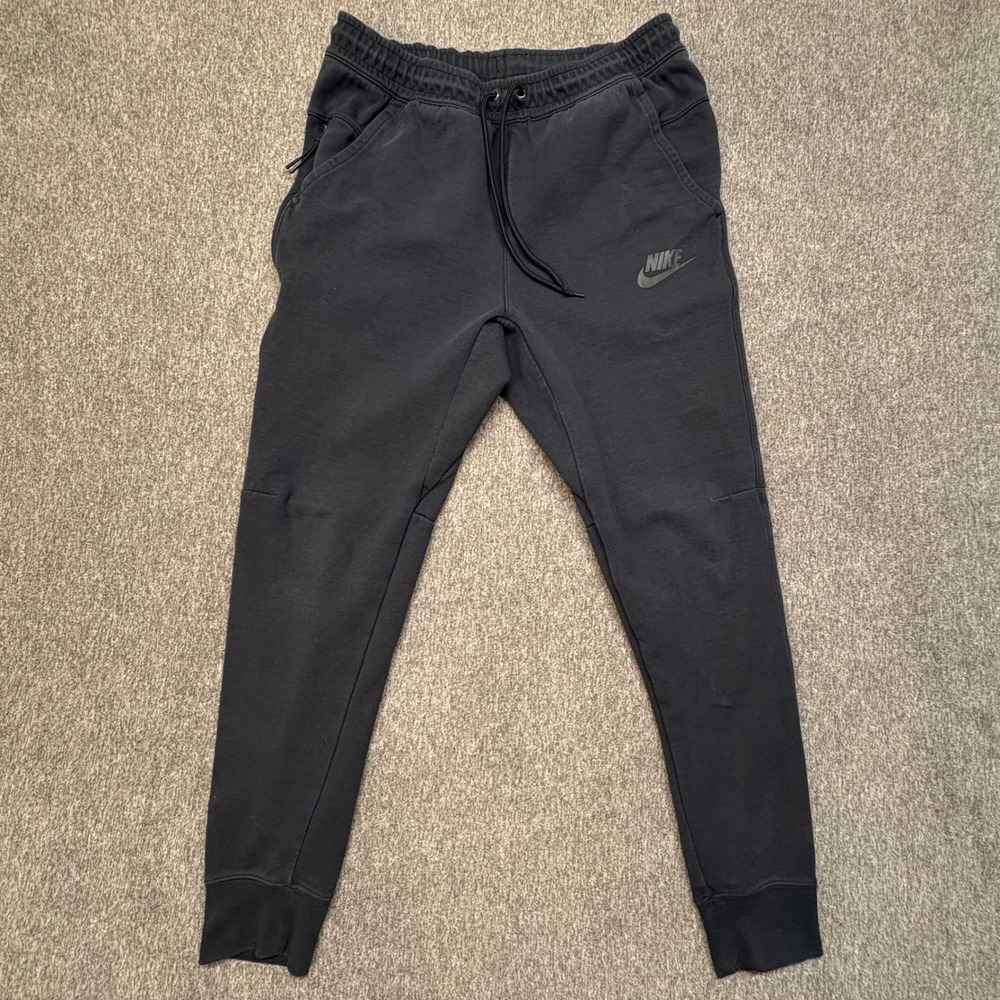 Nike Mens Tech Fleece Joggers Black Tapered Sweatpants Small CU4495-010 - Picture 2 of 12